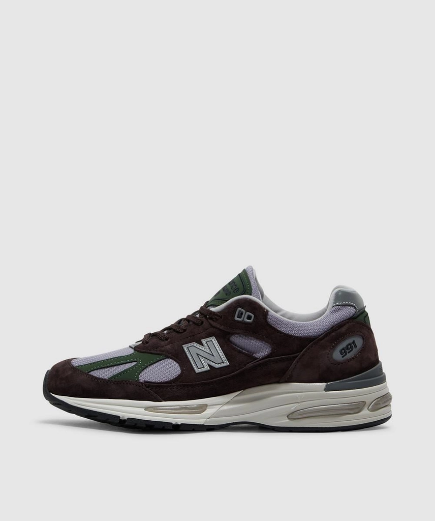 New Balance Miuk 991V2 Sneaker (Licorice - 7.5) - Size 7.5 - Men's